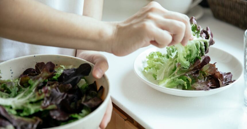 découvrez tout sur le potassium : un minéral essentiel pour le corps humain, ses bienfaits, ses sources alimentaires et son rôle crucial dans la santé et le bien-être.