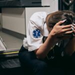 découvrez les causes et les solutions liées à l'épuisement sexuel, un état de fatigue physique et émotionnelle influençant la vie intime. apprenez à reconnaître les signes, à communiquer avec votre partenaire et à retrouver l'harmonie dans votre sexualité.