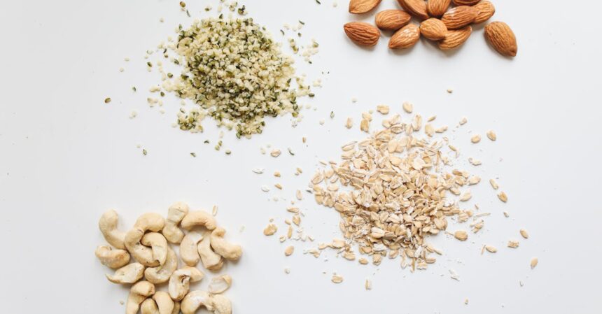 découvrez les nombreux bienfaits des noix et des graines pour votre santé. riche en nutriments, en acides gras essentiels et en antioxydants, intégrez ces super-aliments dans votre alimentation pour améliorer votre bien-être général et profiter d'un meilleur équilibre nutritionnel.