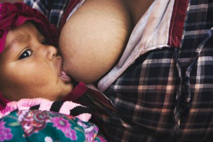découvrez les bienfaits de l'allaitement pour la santé de votre bébé et de votre corps. informations, conseils pratiques et soutien pour vivre une expérience d'allaitement épanouissante.