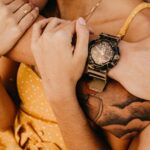 découvrez l'importance de l'intimité dans les relations humaines. explorez comment elle renforce les liens affectifs, favorise la communication et enrichit les expériences partagées. plongez dans ce sujet essentiel pour mieux comprendre et cultiver des connexions profondes.
