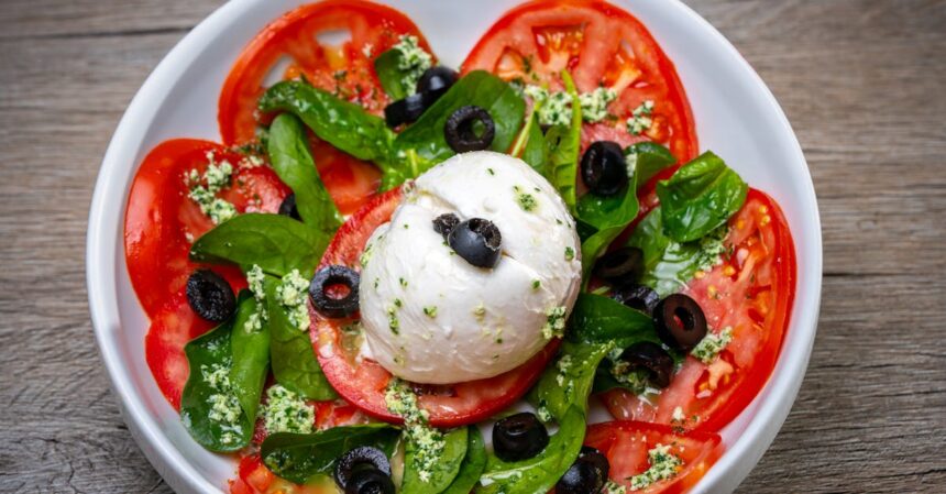 découvrez comment adopter une alimentation équilibrée pour améliorer votre santé et votre bien-être. apprenez à combiner les bons nutriments, à diversifier vos repas et à faire des choix alimentaires judicieux pour un mode de vie sain.