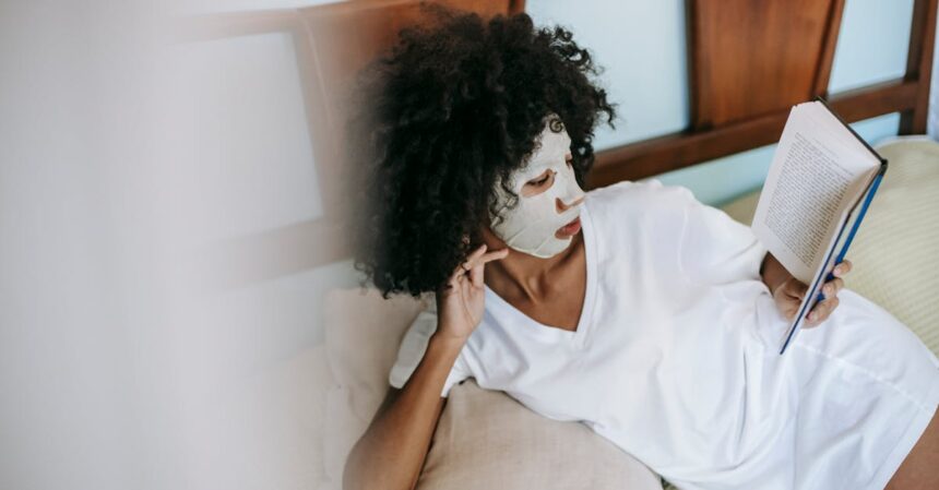 découvrez notre masque apaisant, conçu pour calmer et hydrater votre peau en profondeur. idéal pour les peaux sensibles, il offre une sensation de fraîcheur et de douceur, tout en réduisant les rougeurs et les irritations. offrez à votre visage le réconfort qu'il mérite avec notre formule naturelle et efficace.