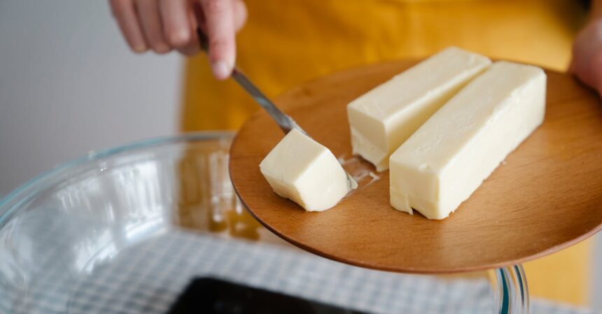 découvrez tout ce que vous devez savoir sur le cholestérol : ses types, son impact sur la santé, les aliments à privilégier et les gestes à adopter pour maintenir un bon équilibre. informez-vous sur les risques liés à un excès de cholestérol et comment prévenir les maladies cardiovasculaires.