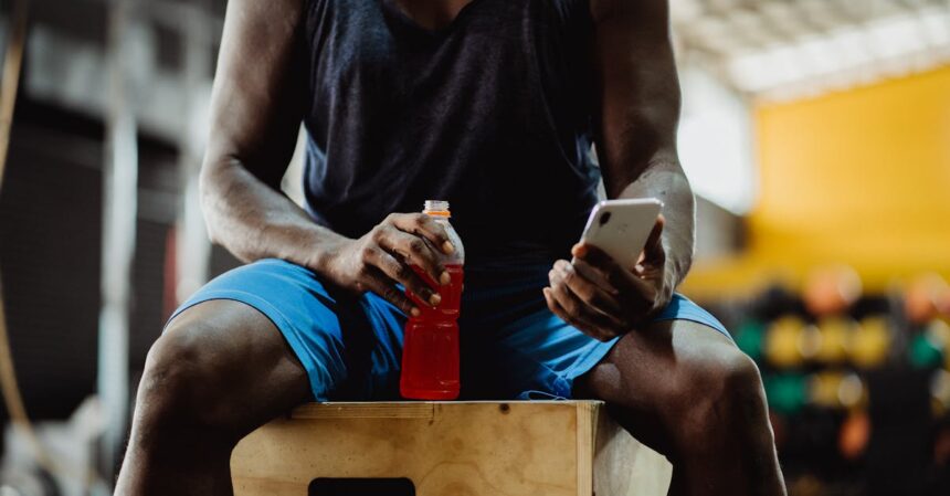 découvrez l'univers de la nutrition sportive pour optimiser vos performances et favoriser votre bien-être. apprenez les meilleurs conseils, astuces et recettes pour alimenter votre corps avant, pendant et après l'effort.
