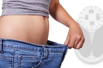 découvrez des conseils pratiques et des stratégies efficaces pour perdre du poids de manière saine et durable. transformez votre silhouette grâce à des plans alimentaires équilibrés, des exercices adaptés et un soutien motivationnel.