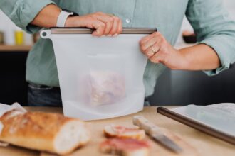 découvrez notre plan de repas équilibré et varié, conçu pour vous aider à atteindre vos objectifs nutritionnels tout en savourant de délicieux plats. transformez votre quotidien culinaire avec des recettes simples et saines, adaptées à votre style de vie.