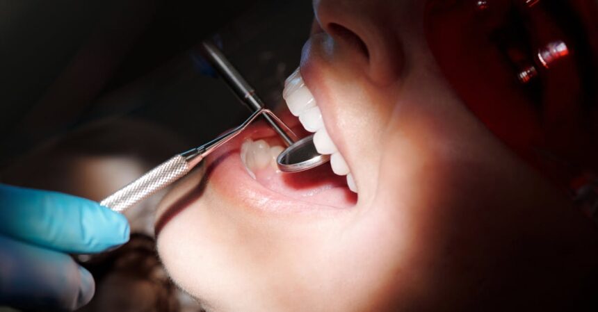 découvrez l'importance de la santé bucco-dentaire pour votre bien-être général. apprenez des conseils pratiques pour maintenir une bonne hygiène dentaire, prévenir les caries et les maladies des gencives, et garder un sourire éclatant.