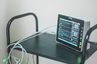 découvrez notre expertise en soins cardiaques pour une santé optimale. profitez de conseils personnalisés, d'innovations médicales et d'un accompagnement professionnel pour prévenir et traiter les affections cardiaques.