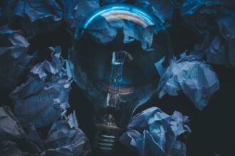 découvrez les causes et solutions des problèmes de vision. informez-vous sur les symptômes, les traitements et les conseils pour préserver une bonne santé oculaire.