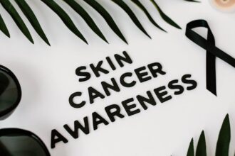 découvrez comment la protection uv peut préserver votre peau des effets nocifs du soleil. apprenez à choisir les meilleurs produits de protection solaire et adoptez des habitudes saines pour profiter du soleil en toute sécurité.