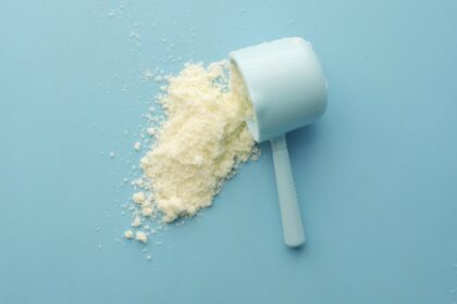 découvrez notre poudre de protéine de haute qualité, idéale pour soutenir vos objectifs de fitness. enrichie en acides aminés essentiels, elle favorise la récupération musculaire et la croissance. parfaite pour les smoothies, les shakes ou les recettes, elle s'intègre facilement à votre quotidien. optimisez votre apport en protéines avec notre sélection!