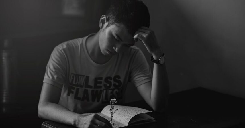 découvrez l'importance de la concentration dans nos vies quotidiennes. apprenez des techniques efficaces pour améliorer votre focus, augmenter votre productivité et atteindre vos objectifs avec succès. explorez les bienfaits d'une bonne concentration pour le bien-être mental et personnel.