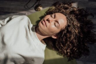 découvrez des stratégies efficaces de gestion du stress pour améliorer votre bien-être mental et physique. apprenez à gérer votre stress quotidien grâce à des techniques simples et des conseils pratiques.