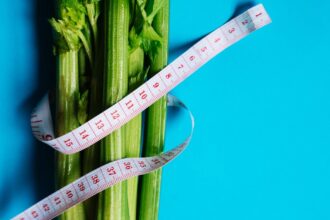 découvrez les bienfaits d'un régime riche en fibres, essentiel pour une digestion optimale et un mode de vie sain. apprenez à intégrer facilement des aliments riches en fibres dans votre alimentation quotidienne pour améliorer votre santé globale.