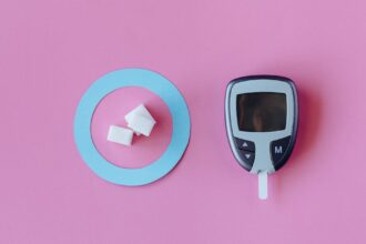 découvrez comment réguler votre taux de sucre dans le sang grâce à des conseils pratiques, des recettes saines et des informations sur l'alimentation. améliorez votre bien-être et maintenez votre énergie tout au long de la journée.