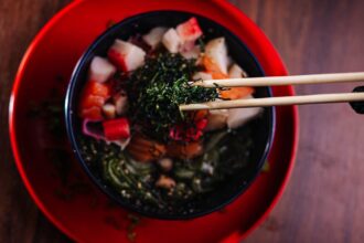 découvrez un monde de saveurs fascinantes avec notre sélection exquise de recettes et d'ingrédients. explorez les combinaisons de goûts qui éveilleront vos papilles et enrichiront votre expérience culinaire.
