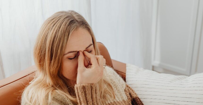 découvrez tout ce que vous devez savoir sur les sinus : leur anatomie, leur fonction, et les problèmes courants qui peuvent survenir. apprenez comment prendre soin de votre santé sinusale et soulager les inconforts associés.