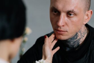 découvrez nos conseils et produits innovants pour le soin des cicatrices. améliorez l'apparence de votre peau et favorisez une guérison optimale avec des solutions adaptées à tous types de cicatrices.