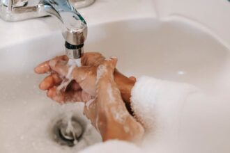 découvrez l'importance des soins préventifs pour maintenir votre santé et prévenir les maladies. apprenez les meilleures pratiques et conseils pour une vie saine et épanouie.