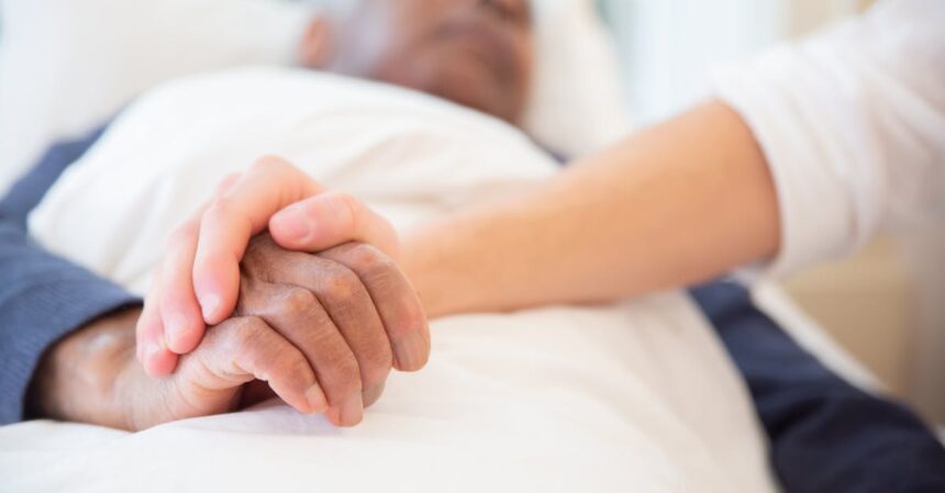 découvrez les soins palliatifs, une approche centrée sur le confort et la qualité de vie des patients atteints de maladies graves. apprenez-en plus sur les techniques de gestion de la douleur, le soutien émotionnel et l'accompagnement des familles, tout en honorant la dignité et les choix des patients.
