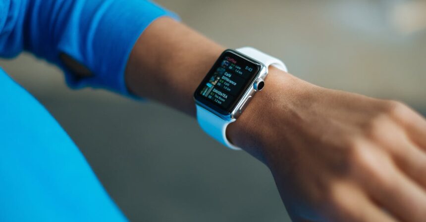 découvrez l'importance du suivi de la santé pour améliorer votre bien-être. explorez des méthodes et des technologies innovantes qui vous permettent de surveiller vos indicateurs de santé et de prendre des décisions éclairées pour un mode de vie plus sain.