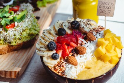 découvrez les superfoods, ces aliments aux propriétés nutritionnelles exceptionnelles qui boostent votre santé et votre énergie. apprenez à les intégrer facilement dans votre alimentation quotidienne pour bénéficier de leurs multiples vertus.