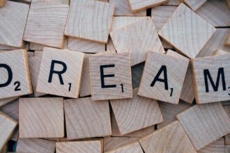découvrez les suppléments cognitifs : des solutions naturelles pour booster votre mémoire, améliorer votre concentration et favoriser la clarté d'esprit. explorez nos conseils et produits pour optimiser vos performances mentales.