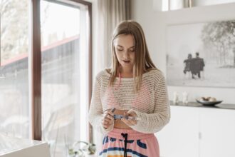 découvrez comment maintenir un équilibre hormonal optimal grâce à des conseils pratiques, des remèdes naturels et un mode de vie sain. apprenez à mieux comprendre votre corps et à améliorer votre bien-être global.