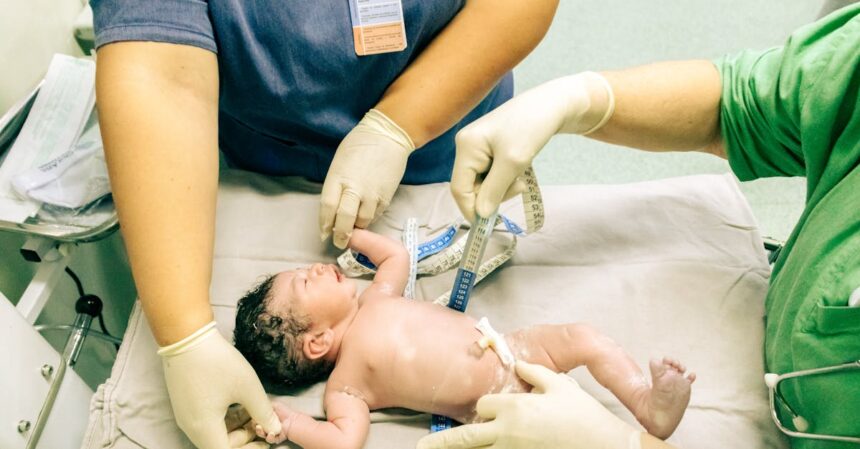 découvrez notre tableau des poids pour bébés, conçu pour vous aider à suivre la croissance de votre enfant. obtenez des informations précises et des conseils sur les normes de poids, pour assurer un développement sain et équilibré de votre petit.
