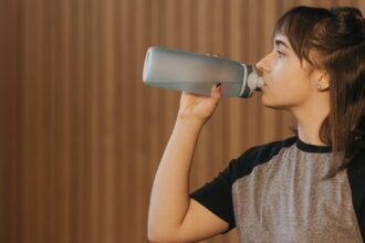 découvrez les techniques de nutrition sportive essentielles pour optimiser vos performances, améliorer votre endurance et favoriser la récupération. apprenez à adapter votre alimentation pour atteindre vos objectifs sportifs.