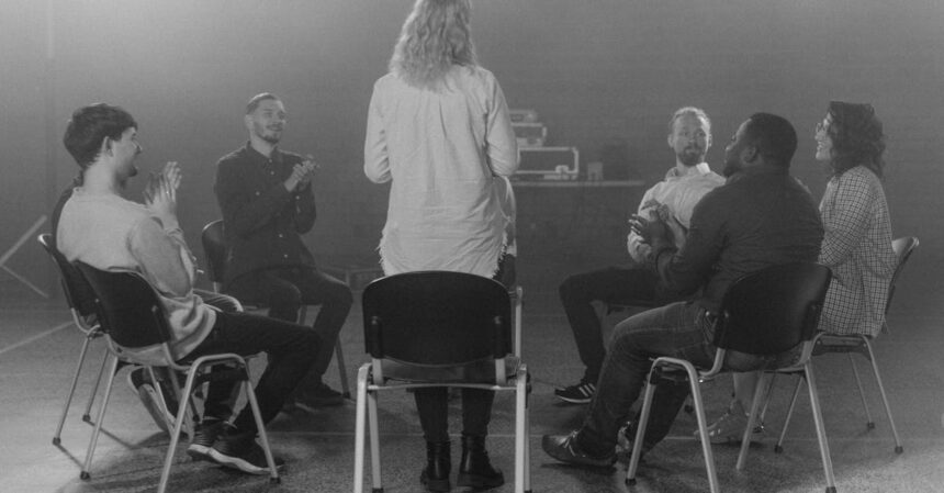 découvrez les bienfaits de la thérapie de groupe, un espace de soutien où les participants partagent leurs expériences et trouvent des solutions ensemble. rejoignez un groupe pour améliorer votre bien-être émotionnel et tisser des liens humains.