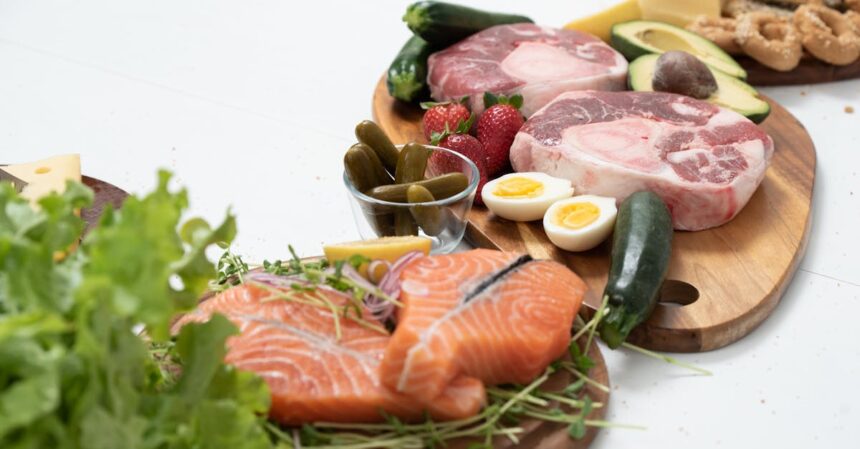 découvrez les bienfaits du régime cétogène, une approche alimentaire qui favorise la perte de poids en réduisant les glucides et en augmentant les graisses saines. apprenez à préparer des repas savoureux et à adopter un mode de vie plus sain grâce à des conseils pratiques et des recettes adaptées.
