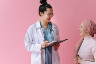 découvrez nos solutions efficaces pour traiter la perte de cheveux. nos traitements innovants et personnalisés vous aideront à retrouver une chevelure dense et saine. ne laissez pas la calvitie vous freiner, agissez dès aujourd'hui!