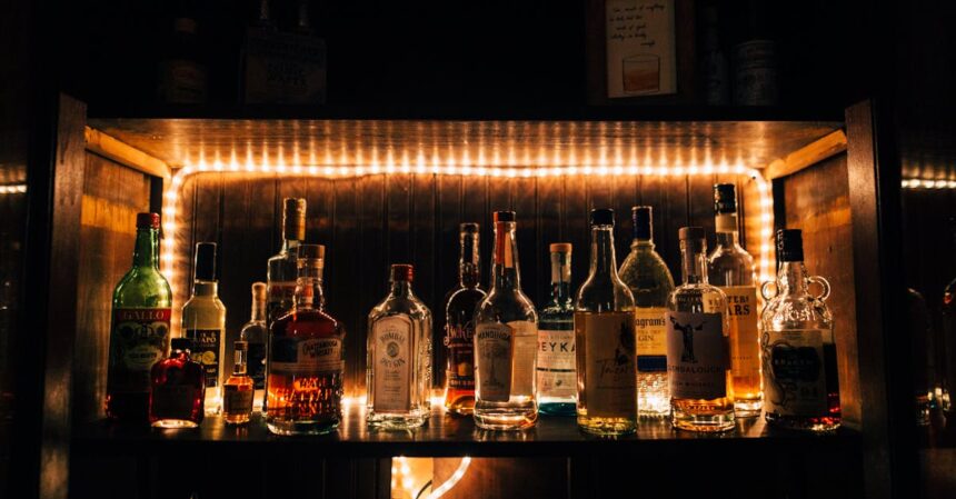 découvrez l'univers fascinant du rhum : ses origines, ses différents types et les meilleures façons de le déguster. que vous soyez un amateur de cocktails ou un puriste, plongez dans le monde riche et aromatique de cette boisson emblématique des caraïbes.