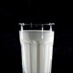 découvrez l'importance de la vitamine d pour votre santé, ses bienfaits sur le système immunitaire, les sources alimentaires et les recommandations pour un apport optimal.