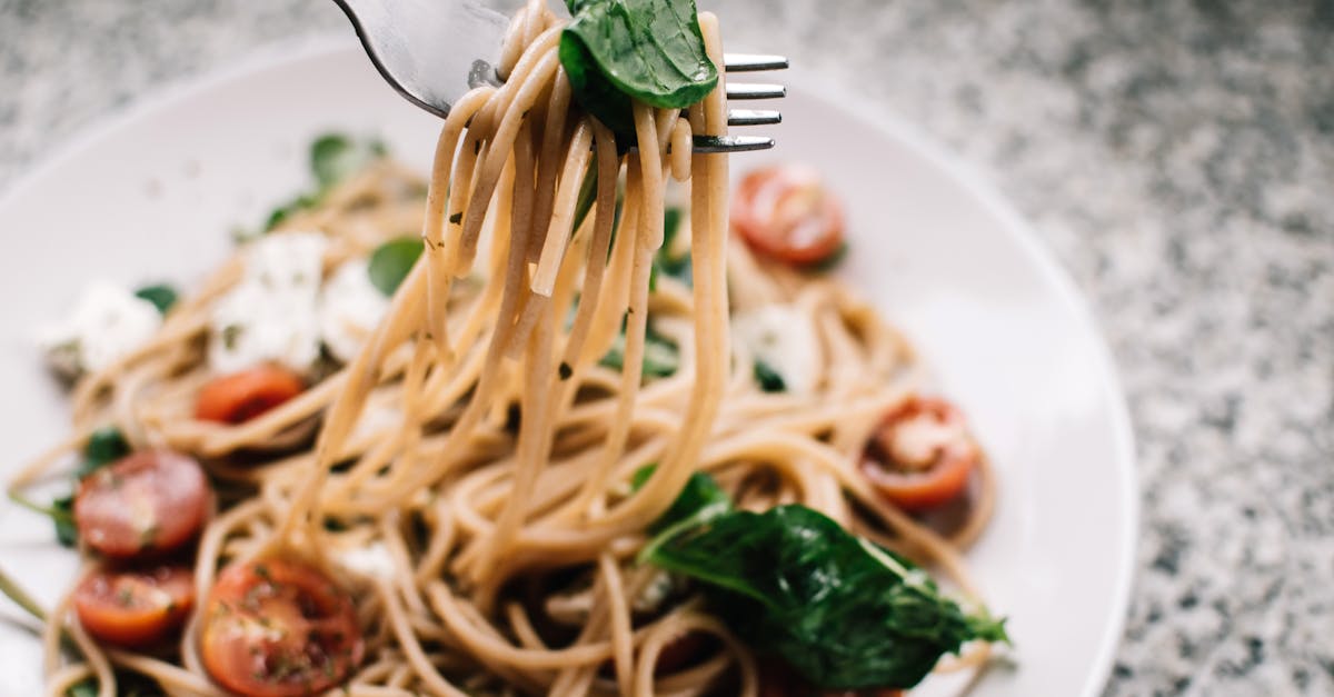 découvrez les principes d'une alimentation équilibrée pour maintenir une bonne santé. apprenez comment combiner les groupes alimentaires essentiels pour un bien-être optimal et une énergie durable au quotidien.