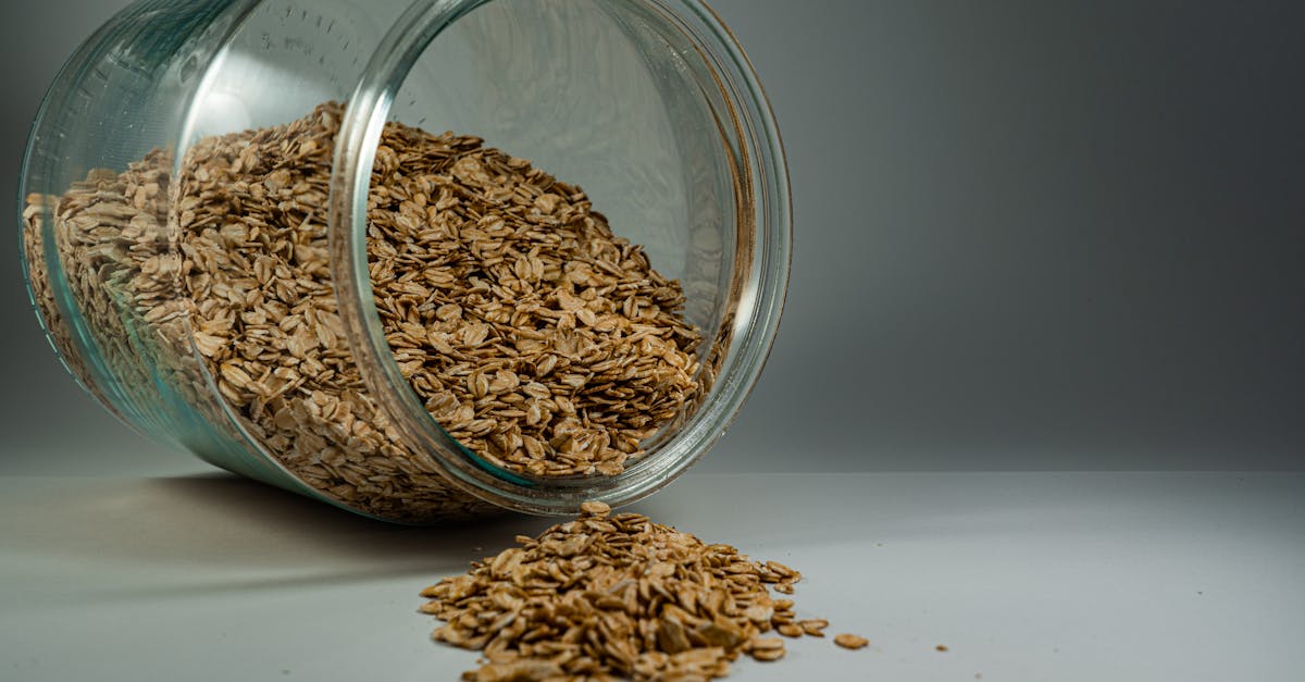 découvrez tout ce que vous devez savoir sur les glucides : leur rôle dans notre alimentation, les différents types, et comment les intégrer de manière équilibrée dans votre régime quotidien pour une santé optimale.