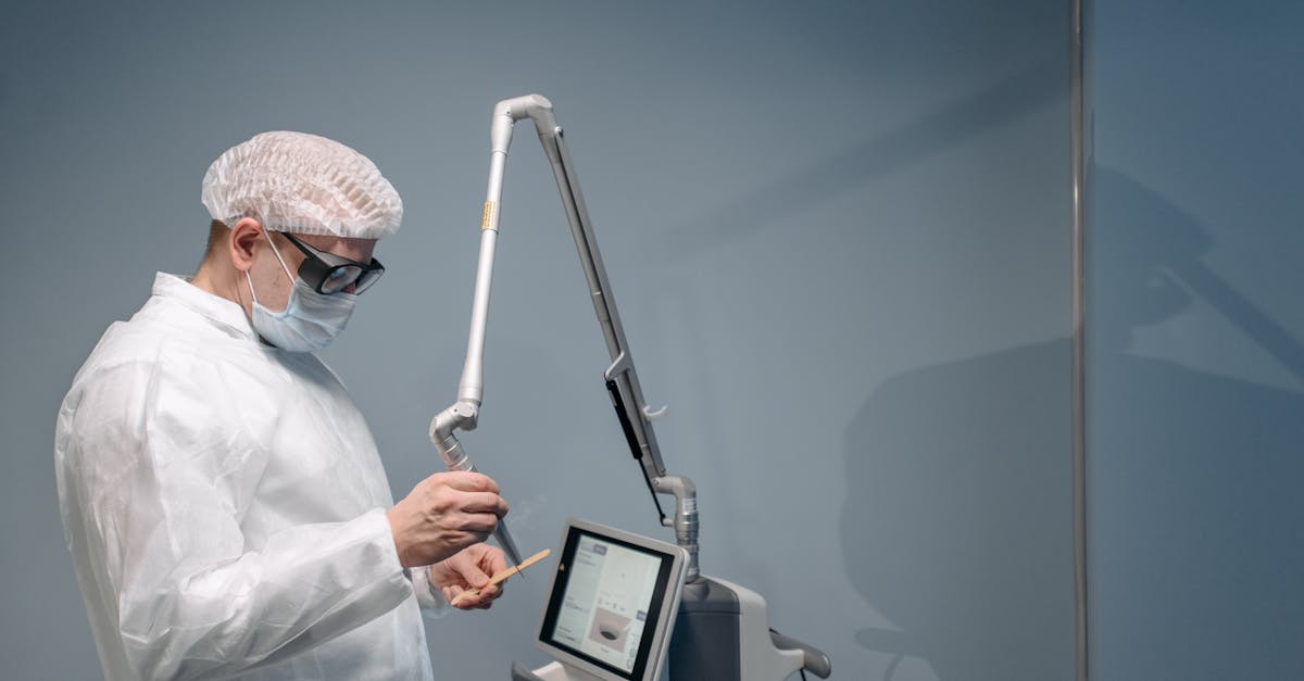 découvrez comment le laser dermatologique transforme les soins de la peau. cette technologie avancée traite efficacement les imperfections cutanées, améliore la texture et réduit les signes de vieillissement pour un teint éclatant et rajeuni.