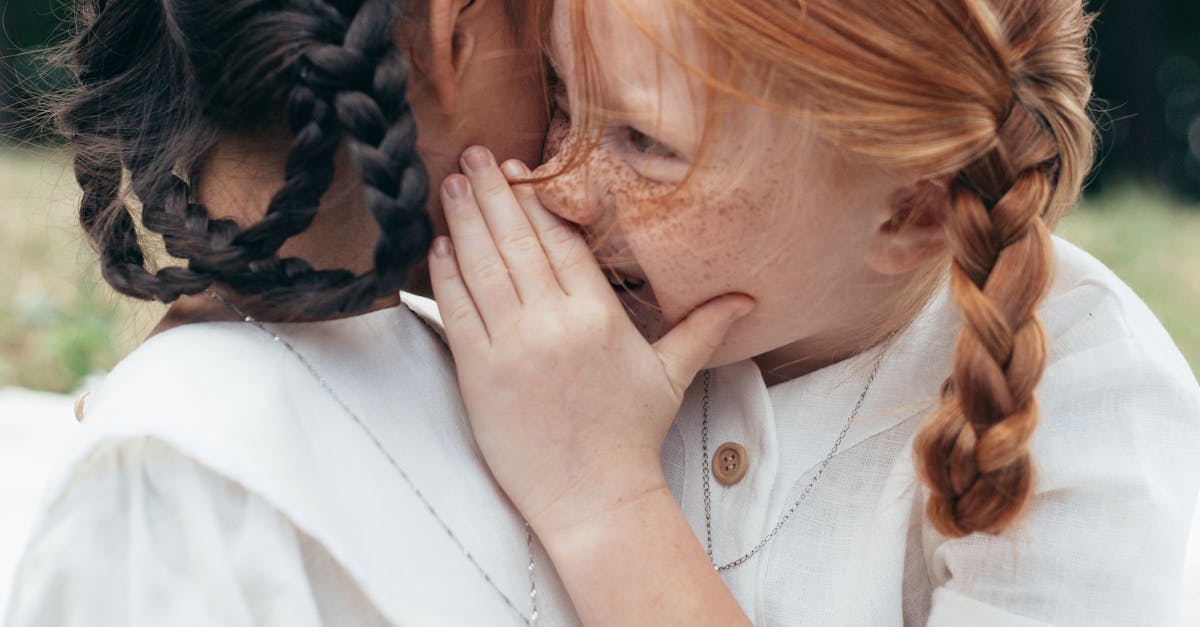 découvrez les causes et les solutions à la congestion des oreilles. apprenez à soulager cette sensation désagréable liée aux changements de pression, aux allergies ou aux infections. prenez soin de votre santé auditive dès aujourd'hui.