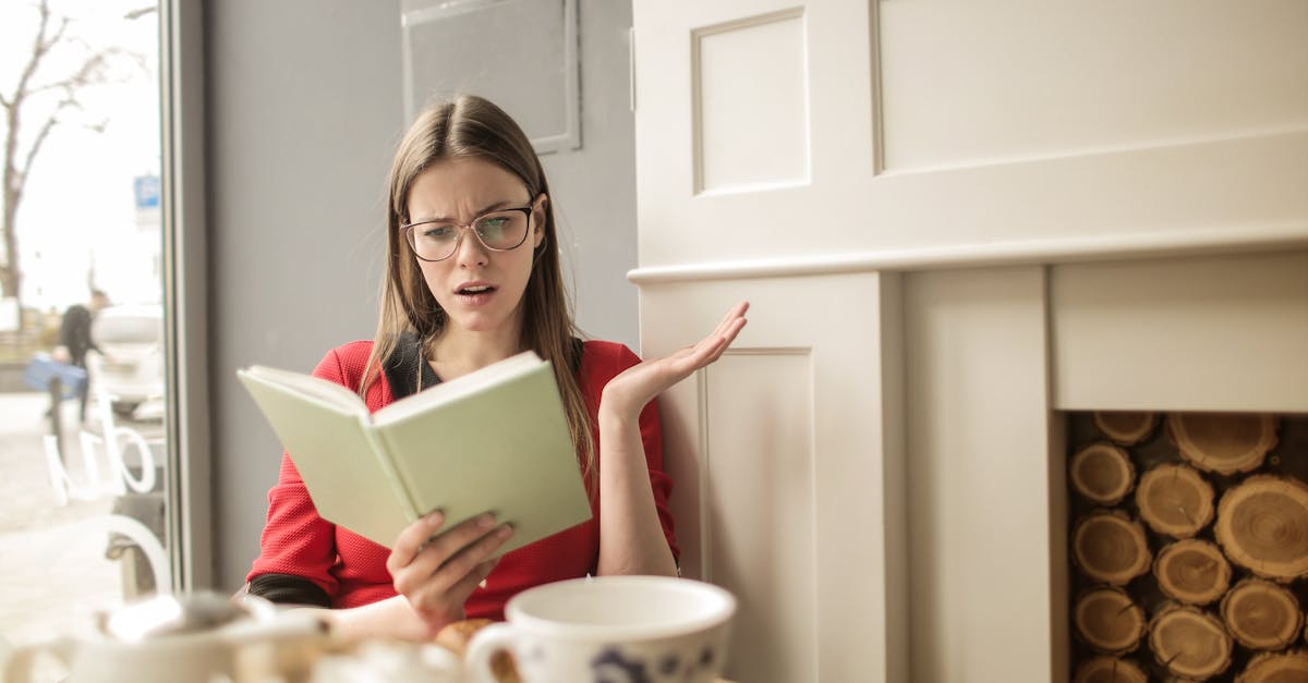 découvrez l'éducation émotionnelle, un processus essentiel pour développer la compréhension et la gestion de ses émotions. apprenez des techniques pour améliorer vos relations personnelles et professionnelles tout en favorisant le bien-être mental et émotionnel.