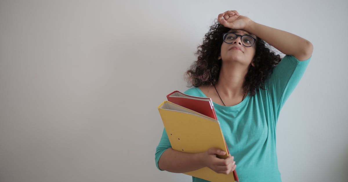 découvrez les causes et les solutions pour lutter contre la fatigue. apprenez à reconnaître les signes de fatigue chronique et à améliorer votre bien-être au quotidien.
