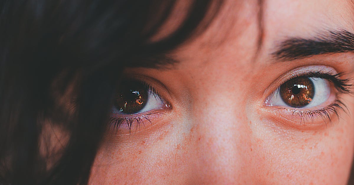 découvrez la dermatologie pédiatrique, une spécialité médicale dédiée au diagnostic et au traitement des affections cutanées chez les enfants. apprenez-en plus sur les pathologies courantes, les traitements innovants et l'importance des soins dermatologiques adaptés pour la santé de la peau de vos tout-petits.