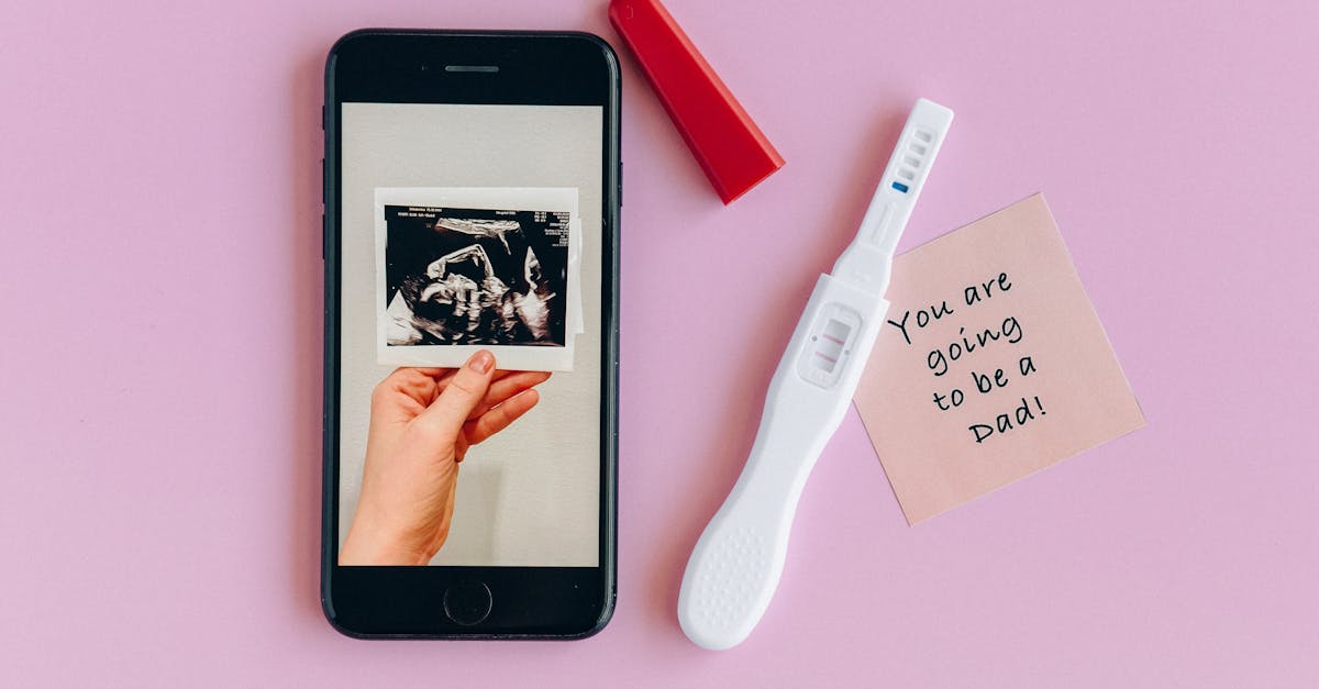 découvrez tout ce qu'il faut savoir sur les tests de grossesse : leur fonctionnement, les différents types disponibles et les conseils pour les utiliser correctement. restez informée et servez-vous de notre guide détaillé pour une expérience sereine.