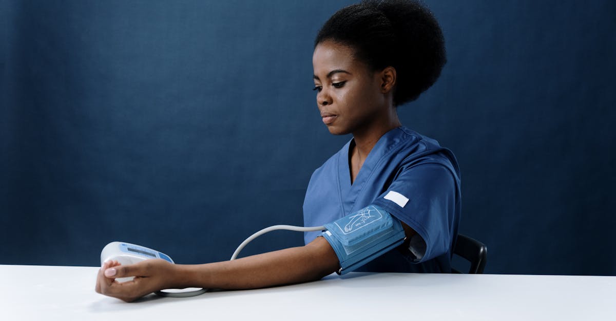 découvrez l'importance des soins préventifs pour maintenir votre santé et prévenir les maladies. apprenez des stratégies simples et efficaces pour prendre soin de vous et optimiser votre bien-être au quotidien.