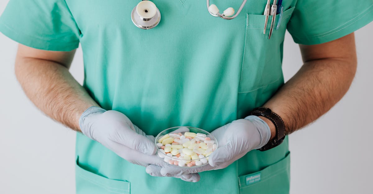 découvrez les médicaments pour la prostate, incluant des traitements efficaces pour soulager les symptômes, améliorer la santé urinaire et soutenir le bien-être général. informez-vous sur les options disponibles et consultez votre médecin pour un accompagnement adapté.