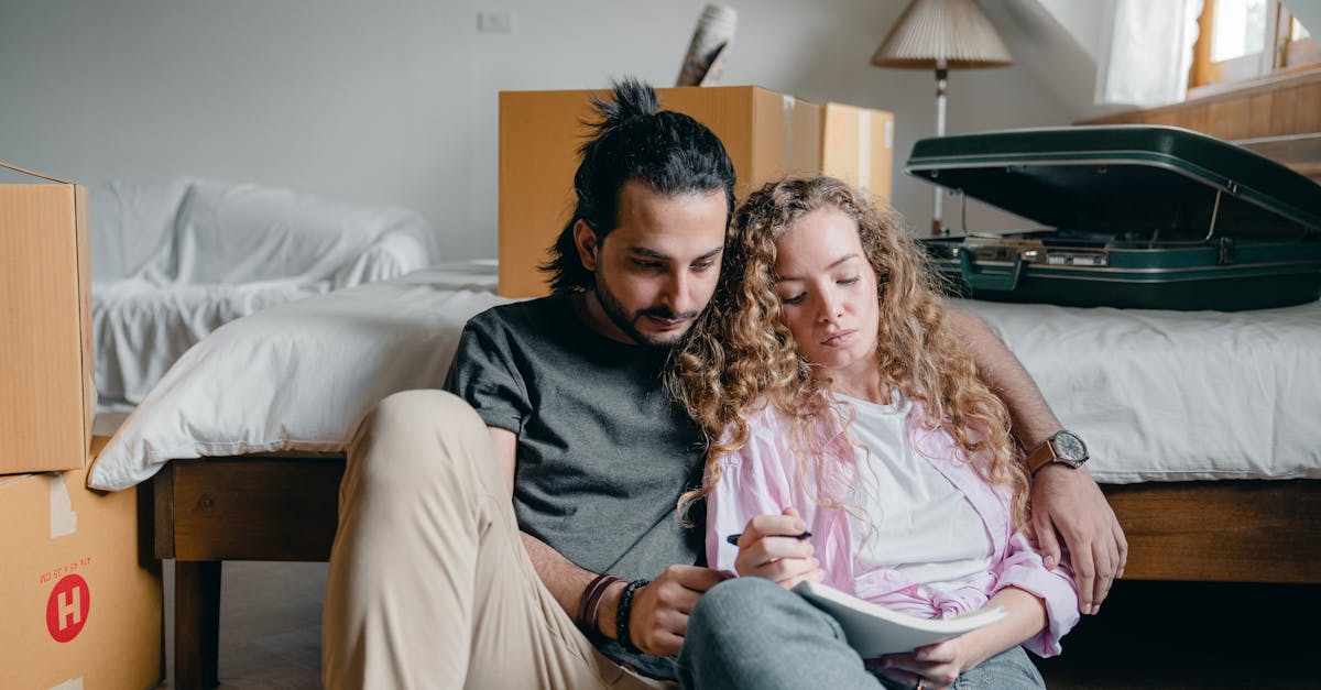 découvrez les dynamiques des relations : explorez les interactions, les émotions et les comportements qui façonnent nos liens personnels. comprenez comment améliorer vos relations et développer des connexions plus saines et épanouissantes.