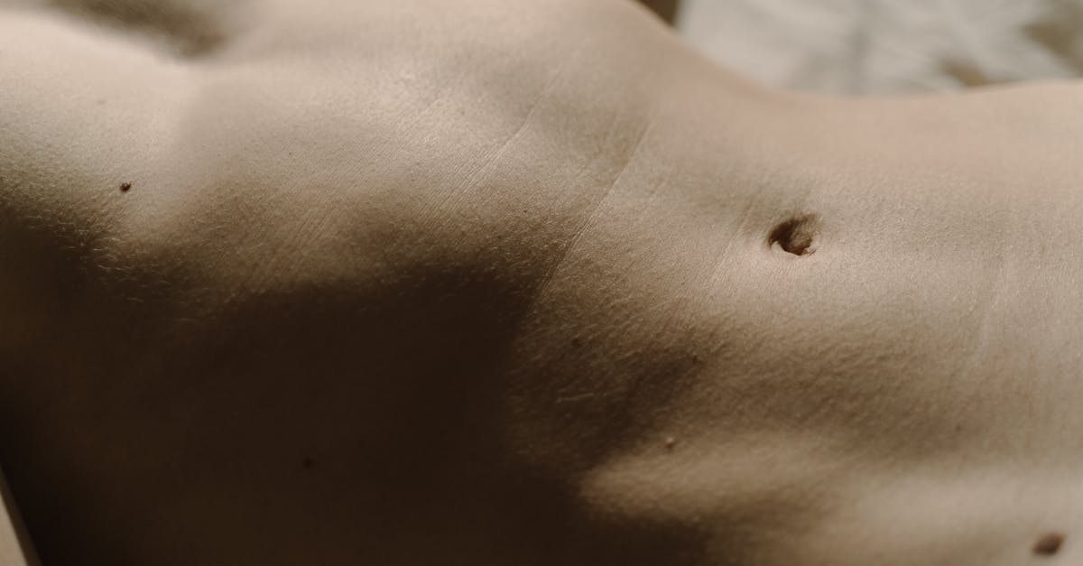 découvrez les causes, symptômes et traitements du cancer de l'estomac. informez-vous sur les facteurs de risque, les méthodes de diagnostic et les options thérapeutiques pour mieux comprendre cette maladie.