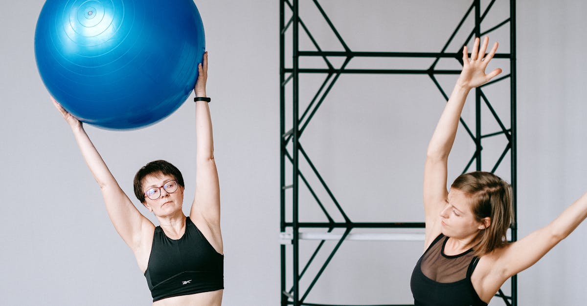 découvrez les nombreux bienfaits du stretching : amélioration de la flexibilité, réduction des tensions musculaires, prévention des blessures et promotion de la relaxation. adoptez ces exercices simples pour un bien-être quotidien et une meilleure qualité de vie.