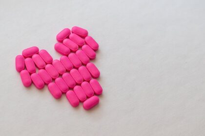 découvrez tout sur les antihistaminiques : leur fonctionnement, les différents types disponibles, leurs effets secondaires et comment ils peuvent soulager les allergies et autres symptômes. informez-vous pour mieux vivre avec saisonnières ou allergies chroniques.